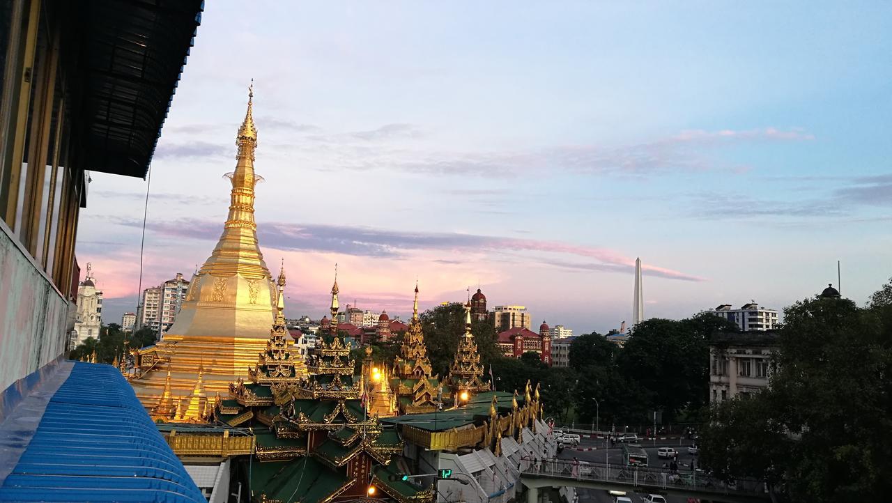 Dengba Hostel Yangon Dış mekan fotoğraf