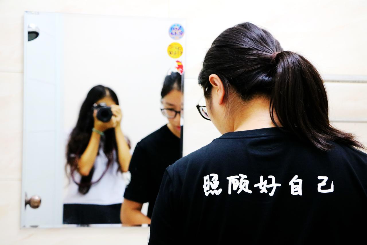 Dengba Hostel Yangon Dış mekan fotoğraf