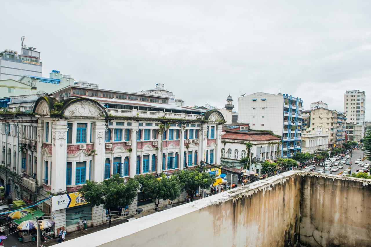 Dengba Hostel Yangon Dış mekan fotoğraf