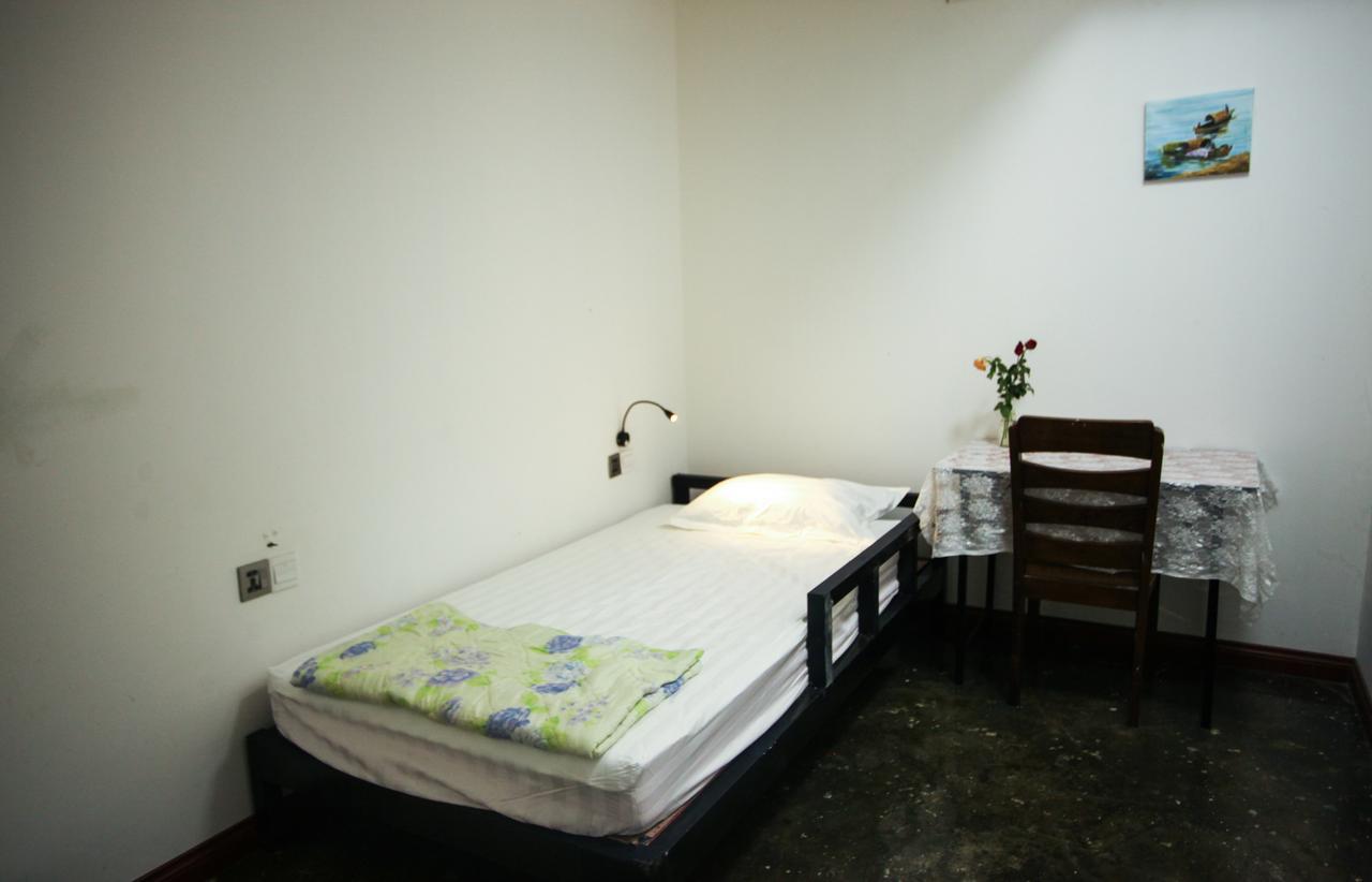 Dengba Hostel Yangon Dış mekan fotoğraf