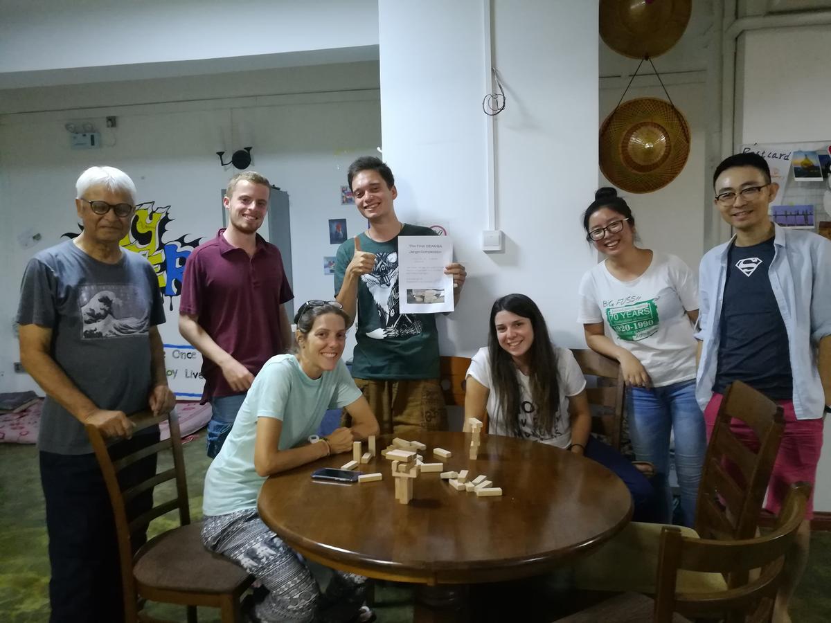 Dengba Hostel Yangon Dış mekan fotoğraf