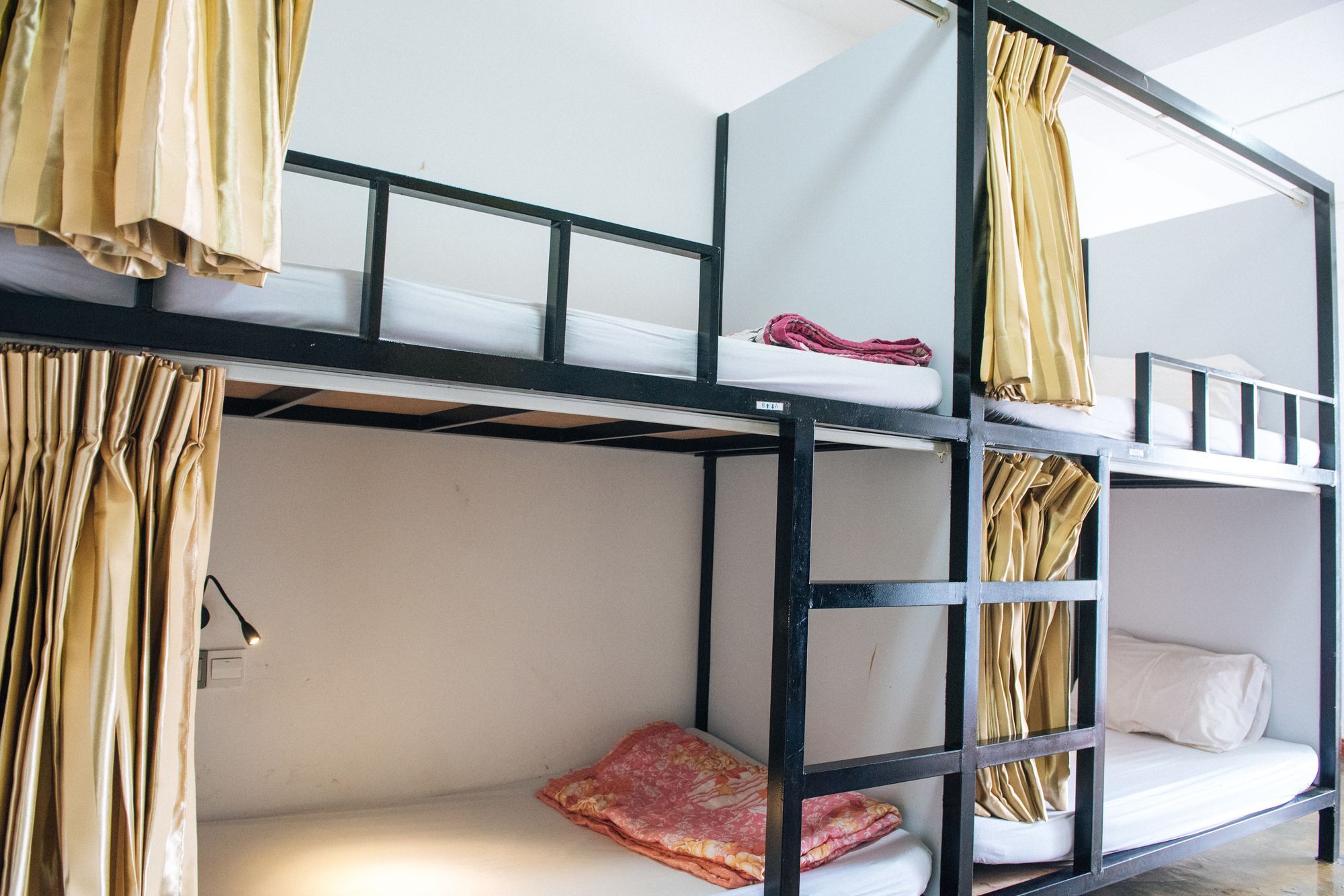 Dengba Hostel Yangon Dış mekan fotoğraf