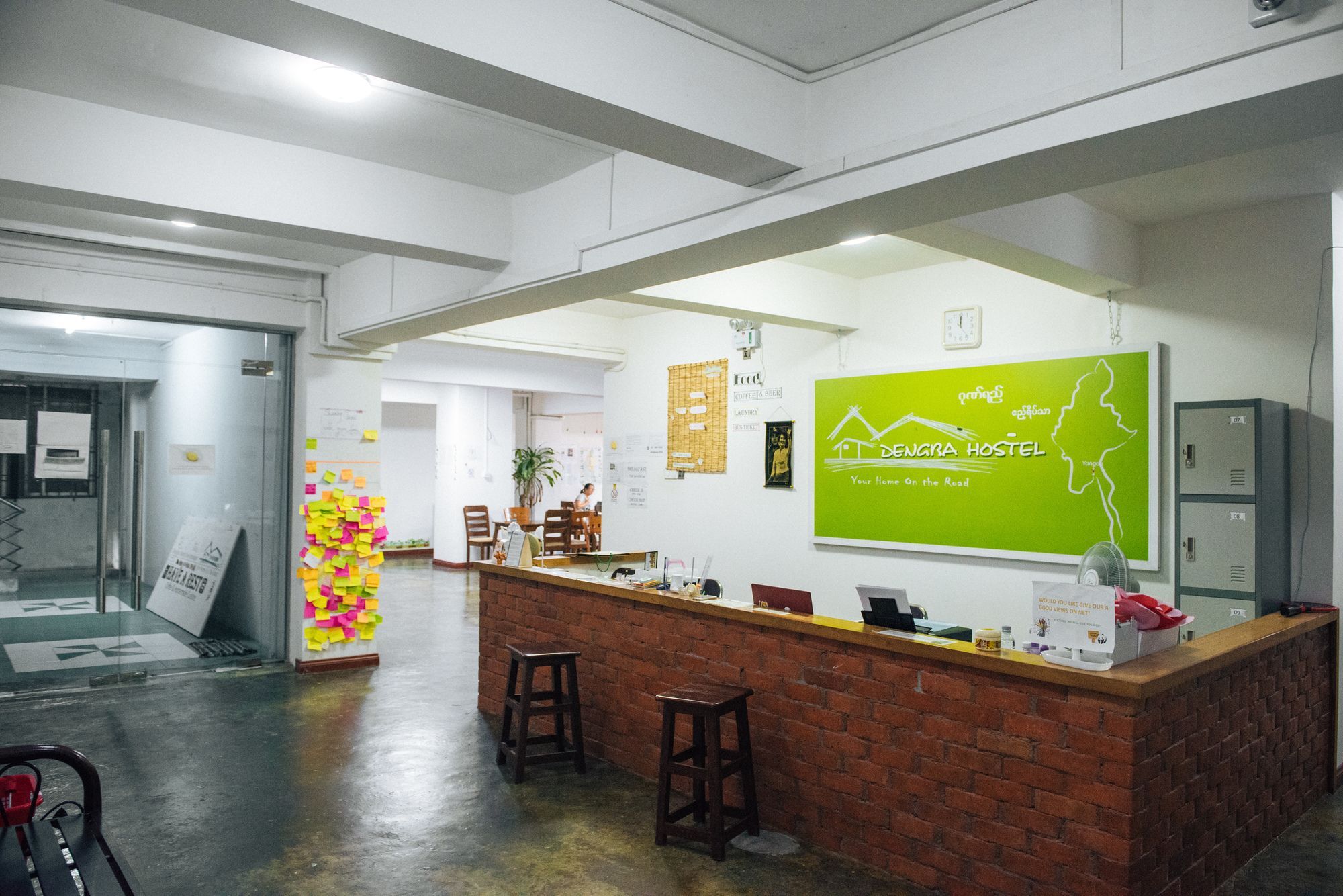 Dengba Hostel Yangon Dış mekan fotoğraf