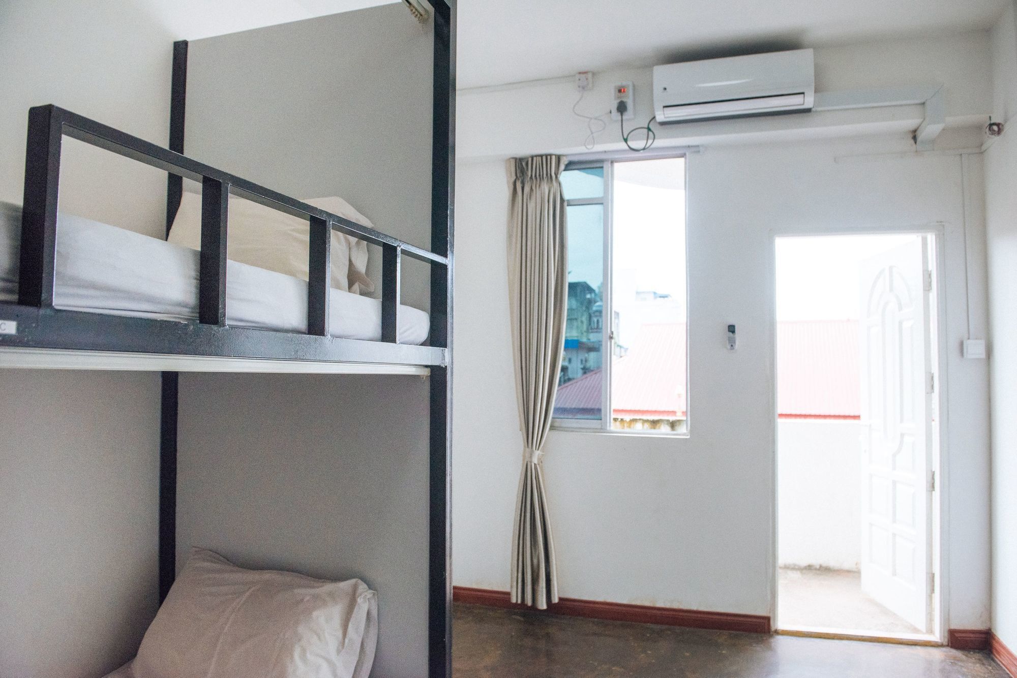 Dengba Hostel Yangon Dış mekan fotoğraf